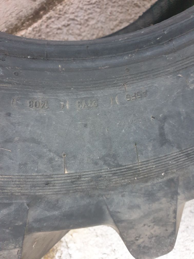 Предна Гума за трактор dunlop 24"