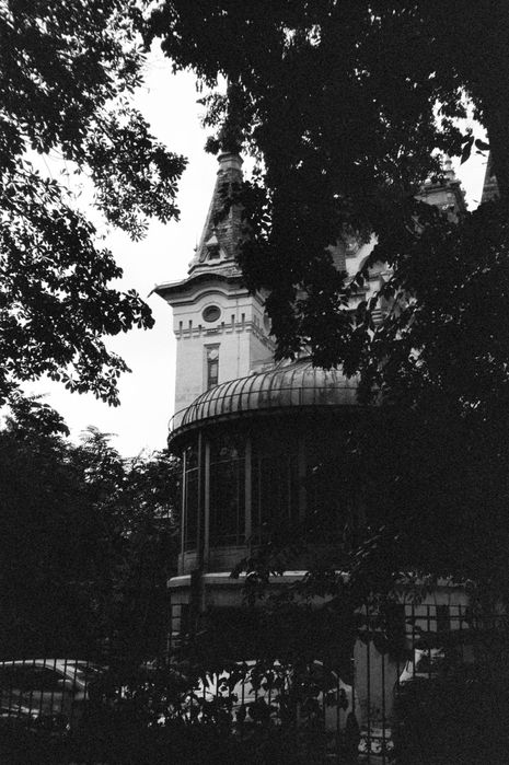 Chinon Bellami, point and shoot 35mm film