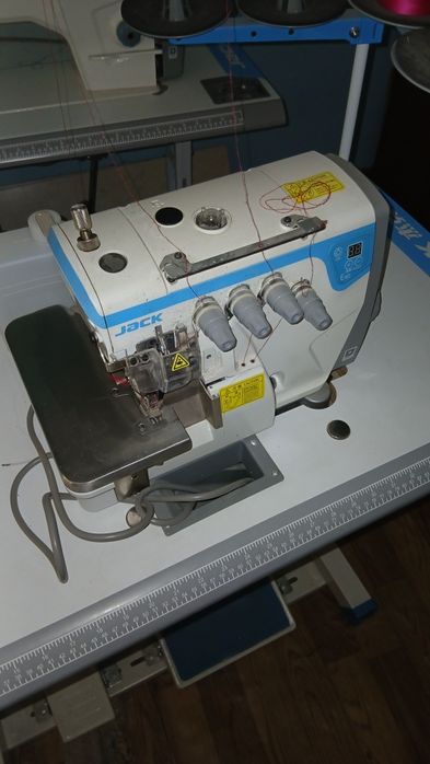 Jack E4 Overlog sotiladi