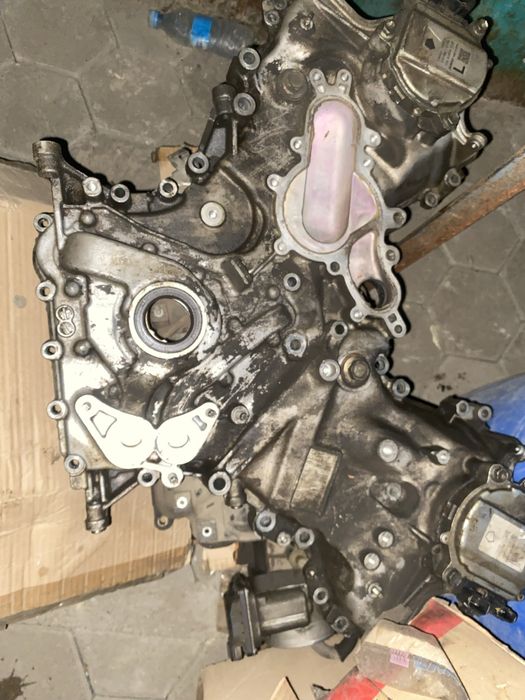 LC200/LX570/LS 1UR запчасти по двигателю