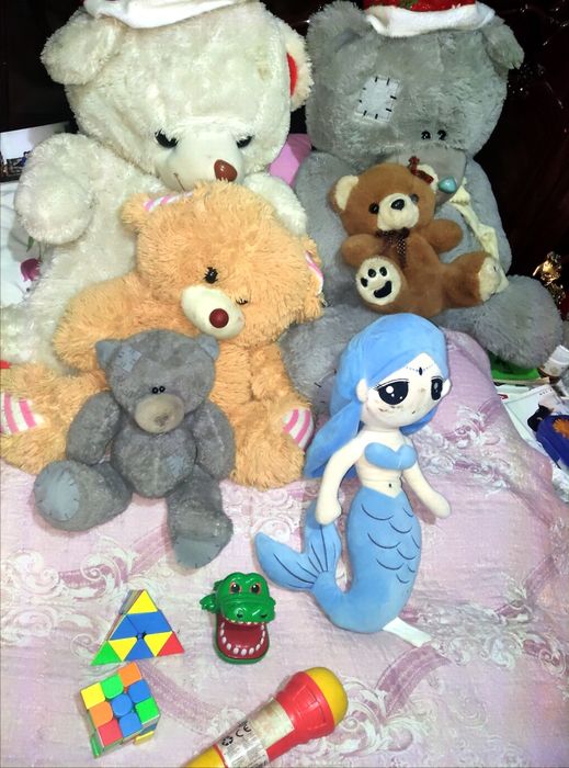 Игрушки для девочек и мальчиков