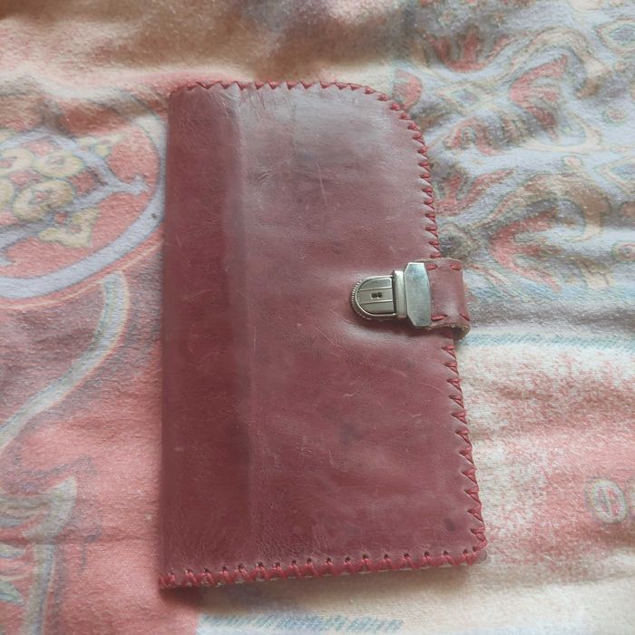 Portofel vintige piele lucrat manual