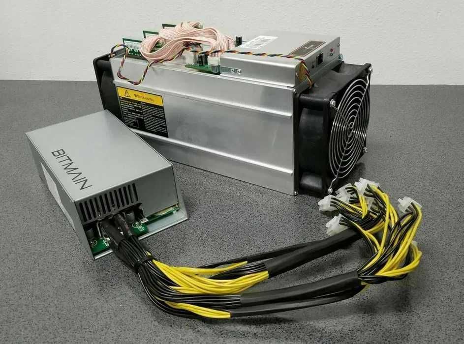 Antminer S9i cu sursa bitmain originala