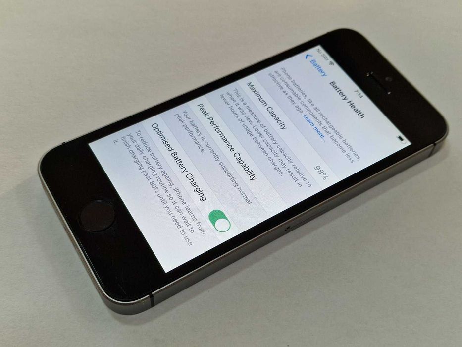 Apple iPhone SE (2016) 16GB