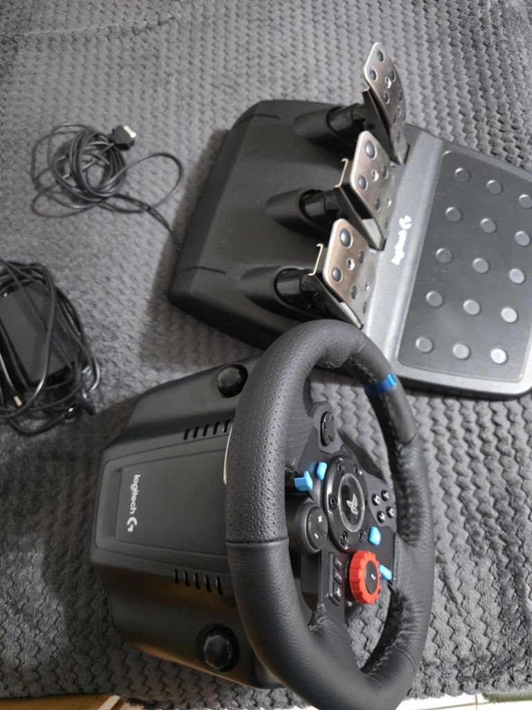 Волан с педали Logitech - G29