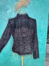 Bluză neagră cu franjuri scurte, brand ZARA, mărimea S