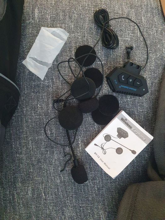 Casti Bluetooth ( intercom) pt casca moto/scuter