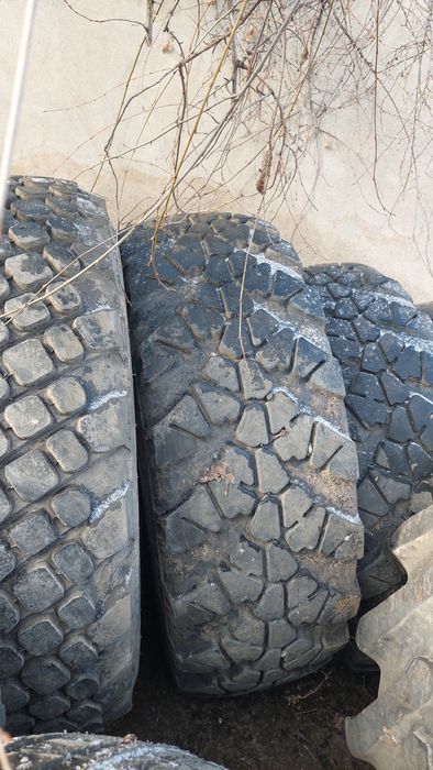 Продам шины 425.85.R21 на вездеход