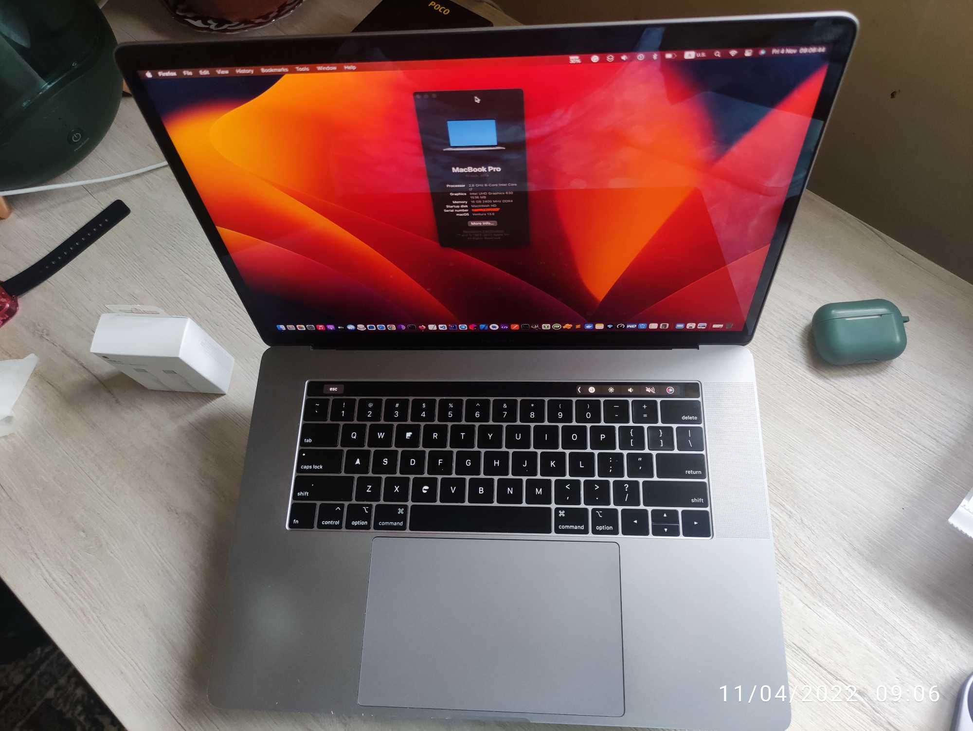 Macbook Pro 15 Touchbar, 2019-mid