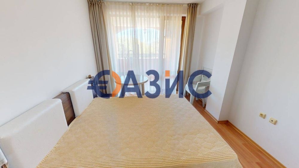 Продава се Тристаен апартамент в к.к. Слънчев бряг - 122 кв.м за 779 €/кв.м - Снимка #12