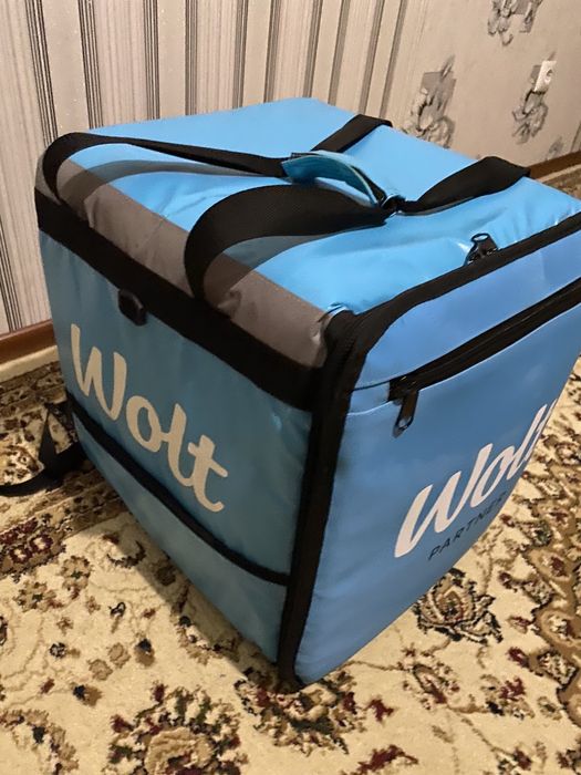 Продаю сумку от вольт (wolt) в отличном состоянии