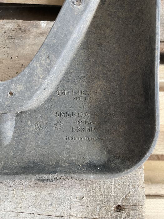 Aparatori roti Ford C-Max