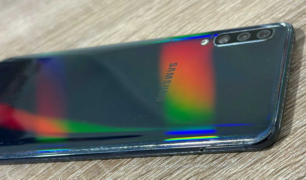 Samsung A50 128/4gb