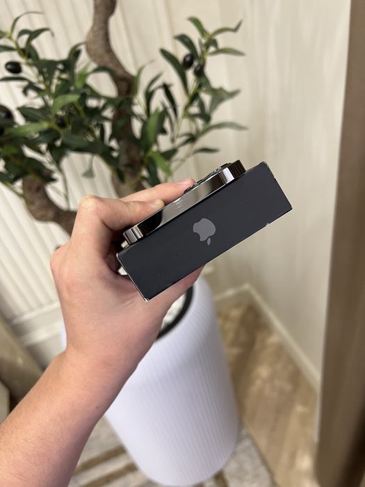 Iphone 12 pro очилмаган