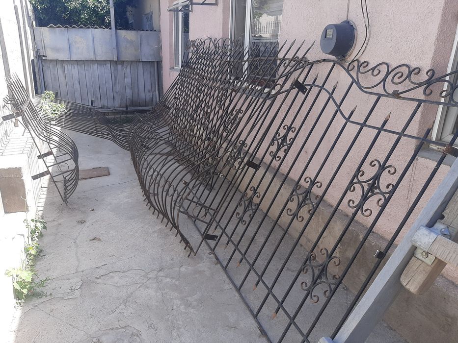 Продаю решетки на окон.