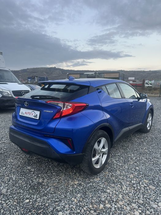 Toyota C-HR 1.8 Hybrid | Carte RAR | Finantare avans 0
