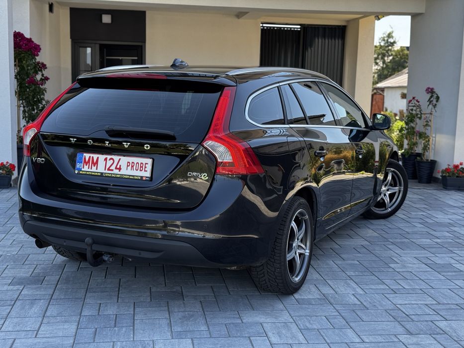 Volvo V60 Summum 1.6 Diesel / Cash sau rate / Garantie