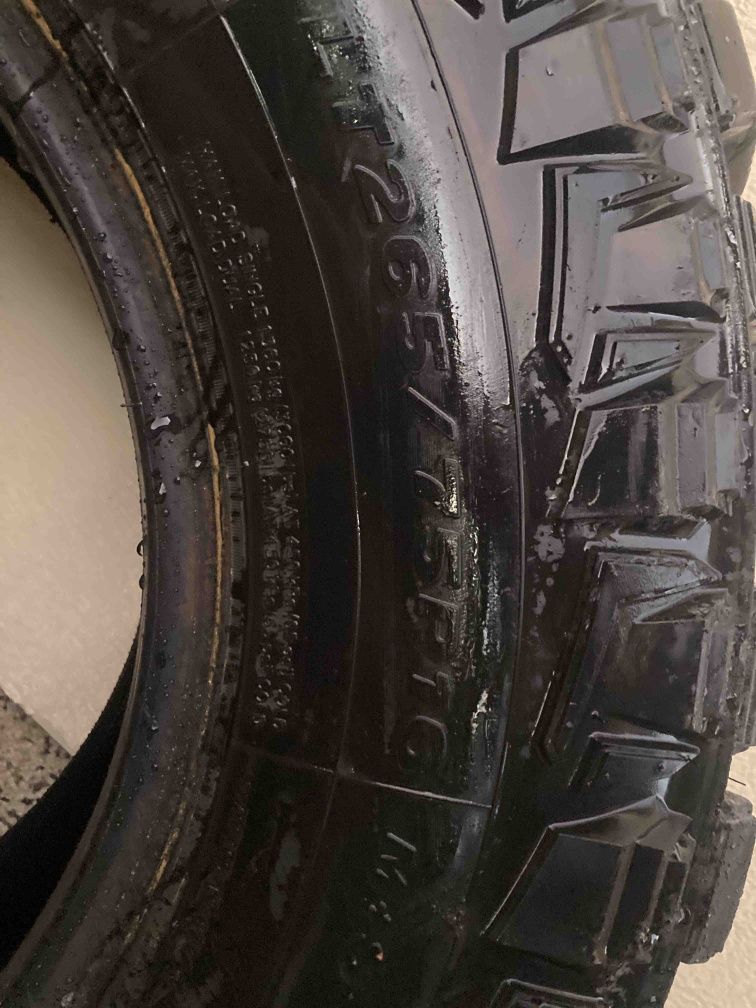 CST Sahara 265/75 R16