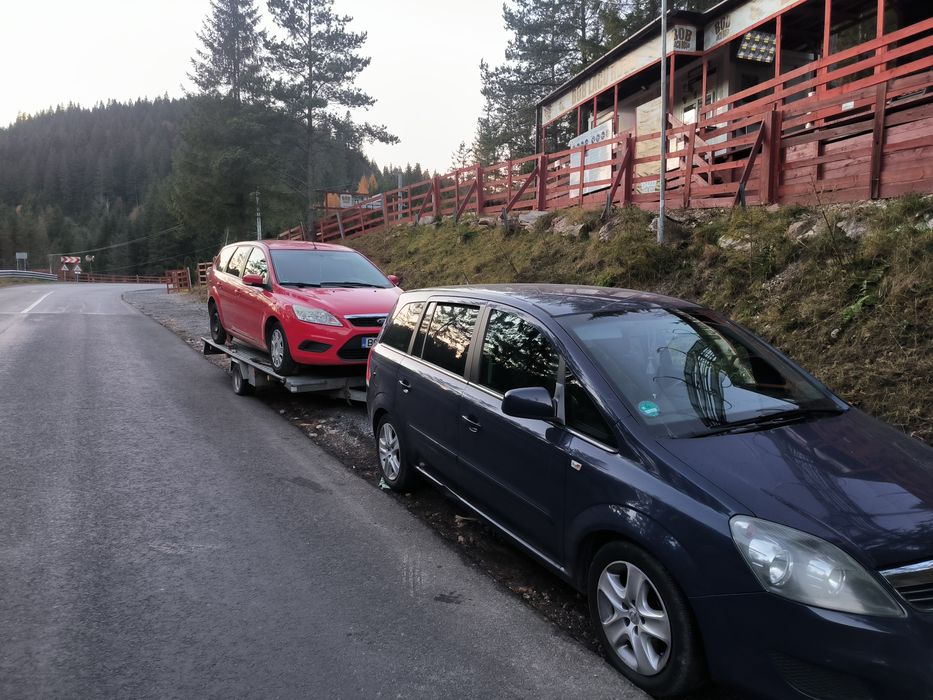 Tractari auto platforma masini mici si medii transport marfă materiale