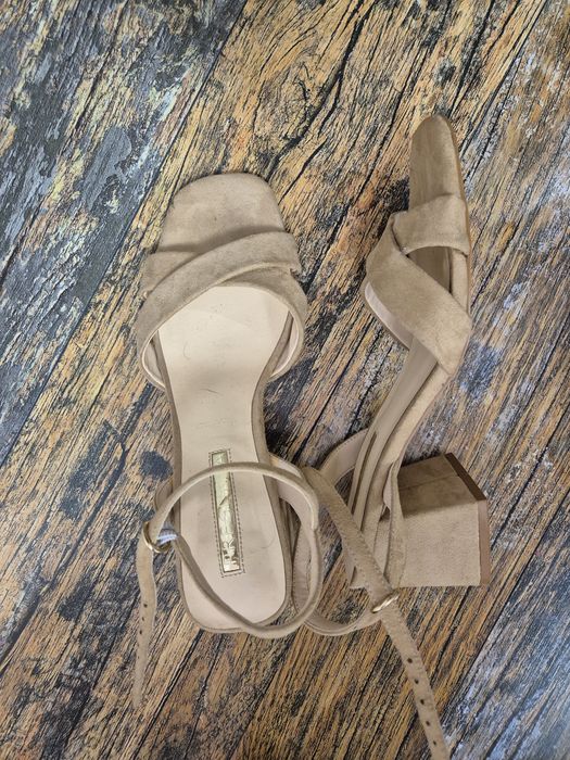 Sandale piele mărimea 39