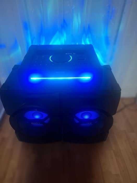 Vând Sony shake x30d