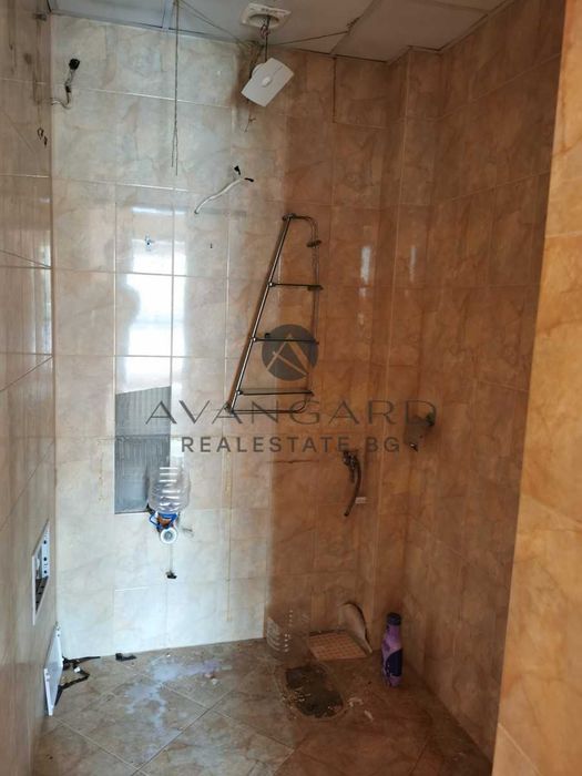 Продава се Тристаен апартамент в Пловдив, Младежки Хълм - 62 кв.м за 1683 €/кв.м - Снимка #10