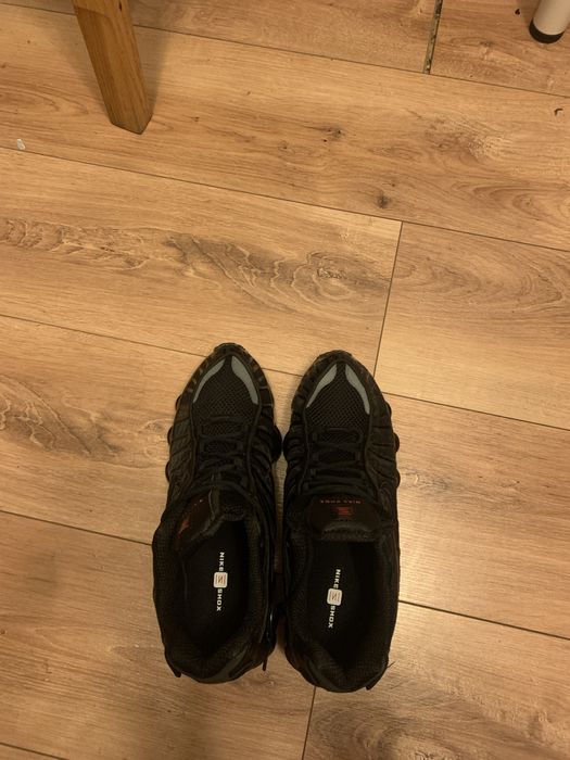 Nike shox, nepurtate