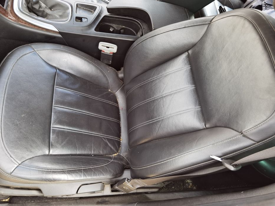 Interior piele electric memorie si incalzire opel insignia A break