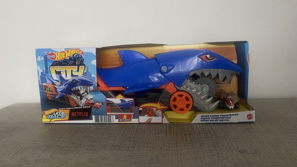 Писта Hot wheels