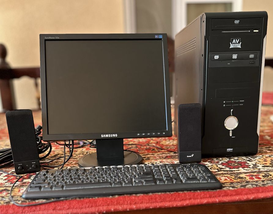 Продается компьютер Самсунг б/у