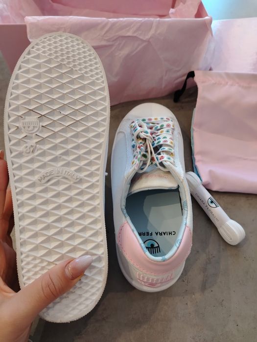 Бели кецове Chiara Ferragni