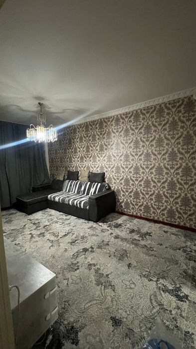 | ЗЕРКАЛКА 50м² 2/1/4 Чиланзар 19кв Атлас мебел продаётся квартира