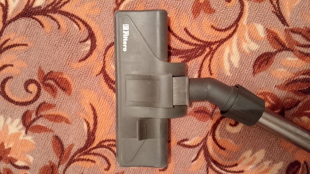 Пылесос Бренд Томос