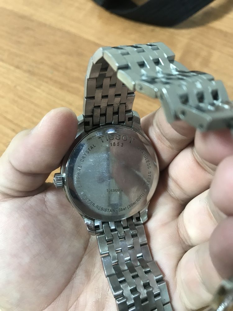 Продам часы Тиссо
