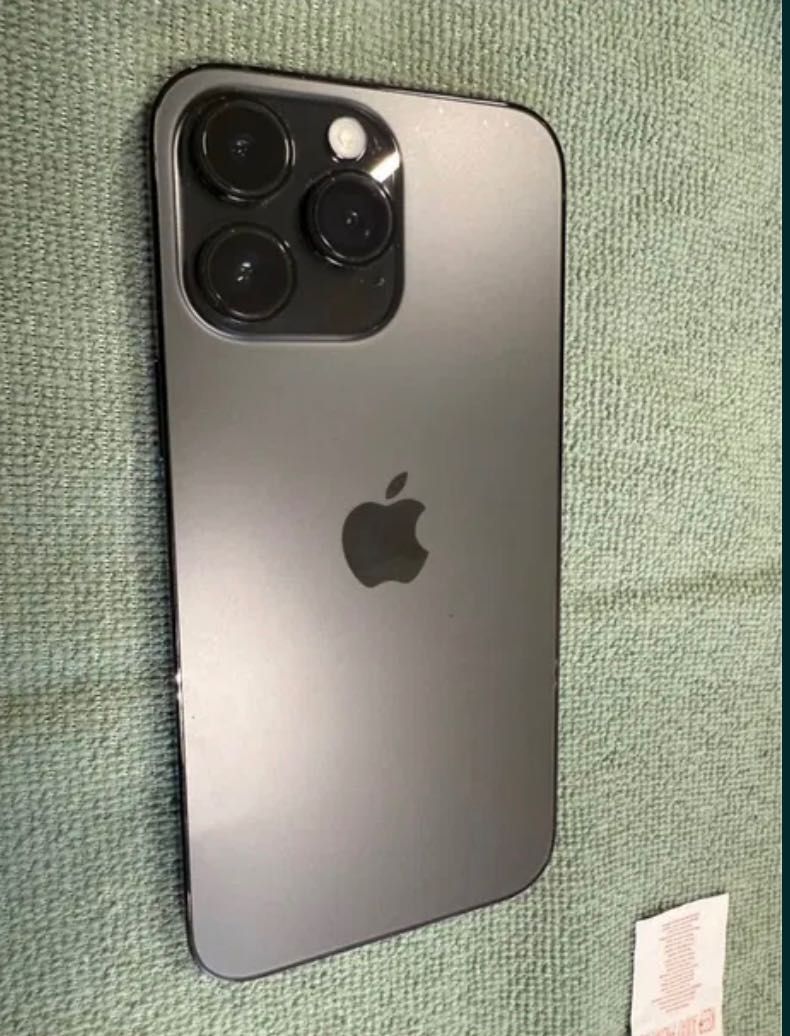 iPhone 14 Pro Max