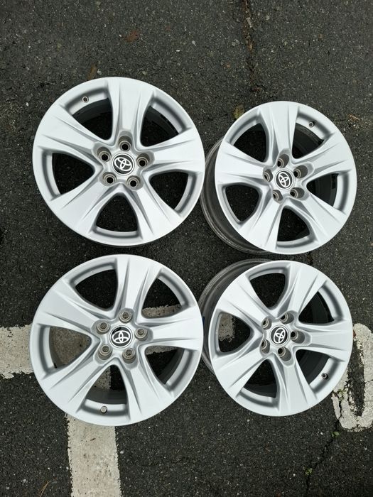 Vand jante, roti Toyota Rav 4