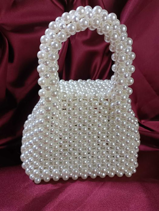 Жемчужная сумочка  для невесты