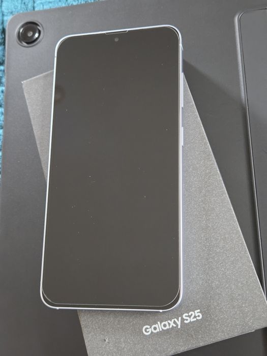 Samsung S25 12/128gb