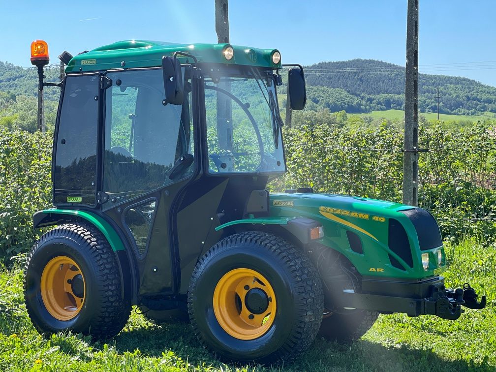 Tractor articulat Ferrari