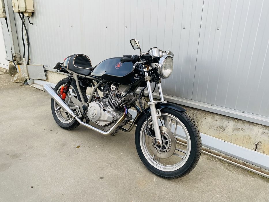RATE FIXE fara avans Yamaha xs400 Cafe Racer permis A2 Livrare Buyback