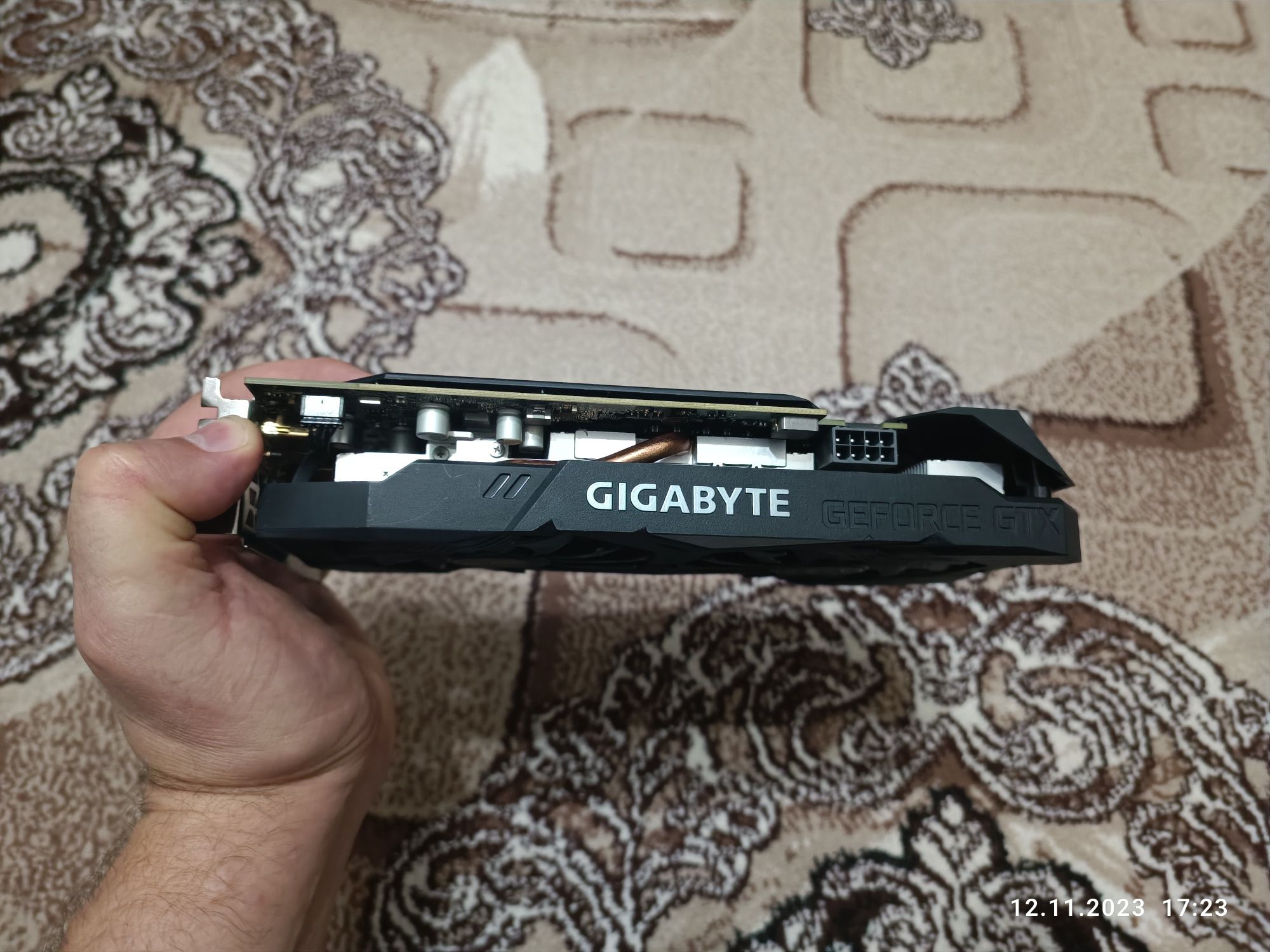 Продам свою gigabyte GTX 1660 ti состояние идеал.