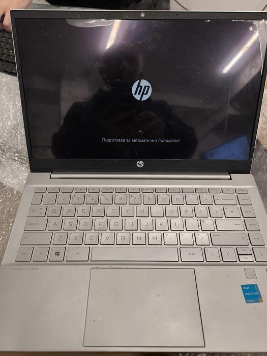 Продавам Hp pavilion 14 за части
