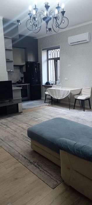 НОВОМОСКОВСКАЯ ДАРХАН ПУШКИН МЕТРО срочно продам 2 комнатную квартиру