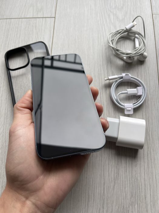 • Iphone 13 Pro Max • sierra blue •