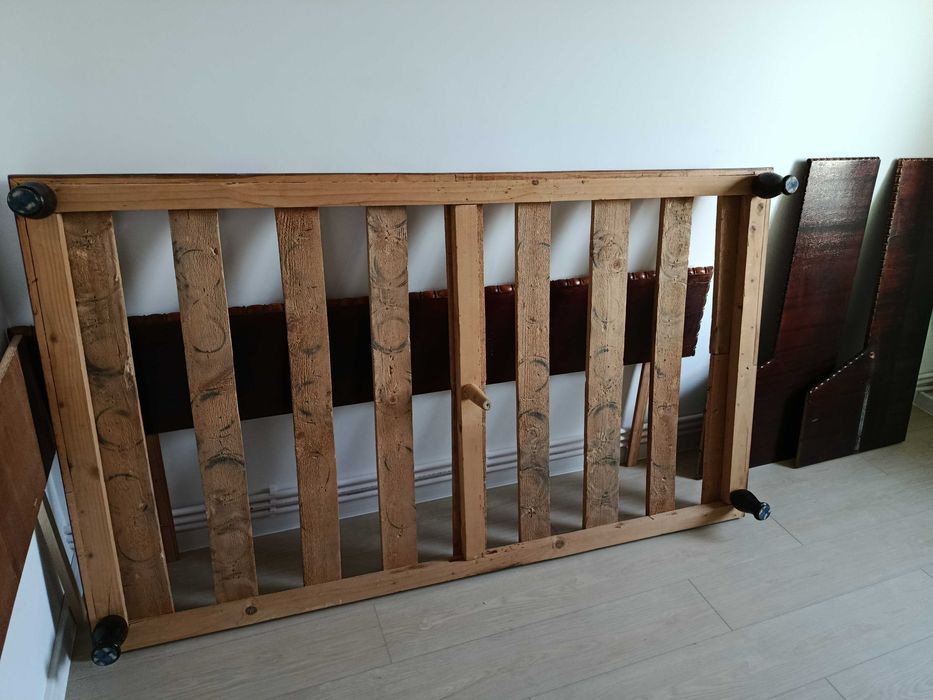 pat lemn/PAL aprox 210*135 cm tip somiera cu protectii laterale