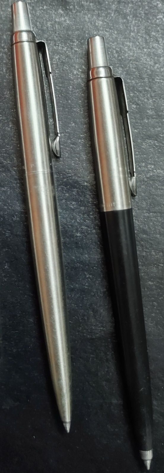 vând 2 pixuri originale"Parker",60Ron/buc