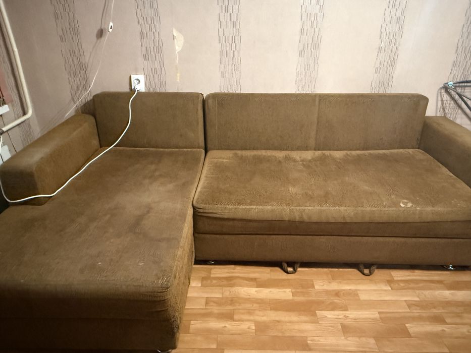 Диван б/у срочно, самовывоз
