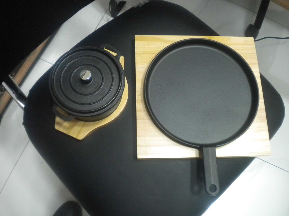 Чугунная сковородка. Новая турецкая.