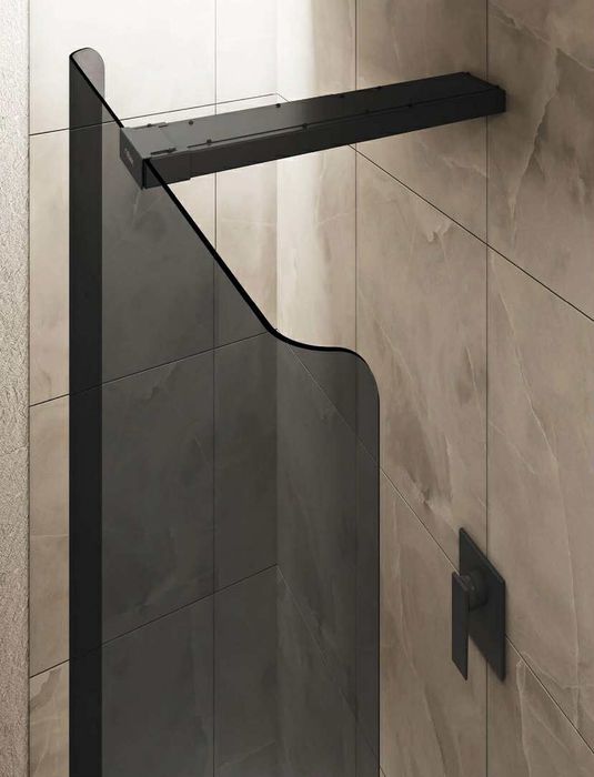 Sticlâ dus Walk-in dus