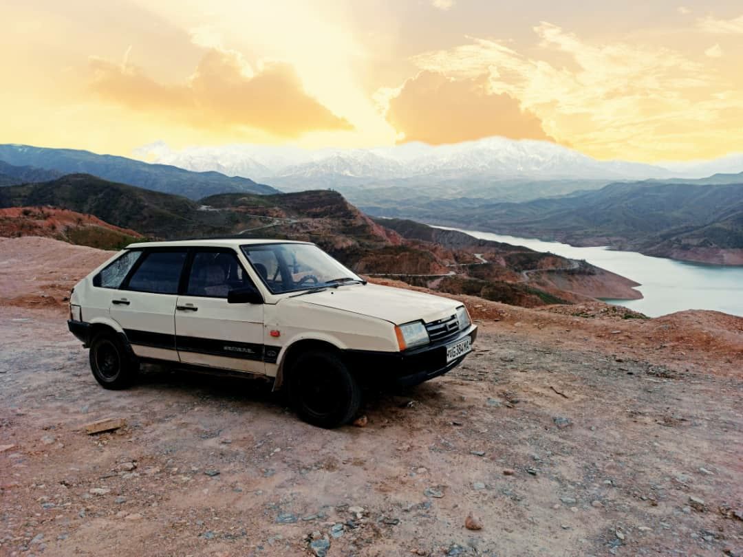 LADA samara09 yurgan mashina  yana yuradi tushunadigan odam  osin